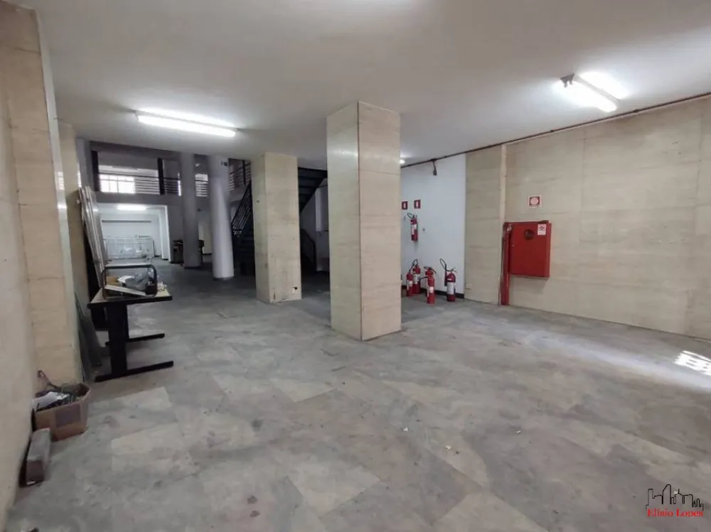 Loja-Salão, 600 m² - Foto 1