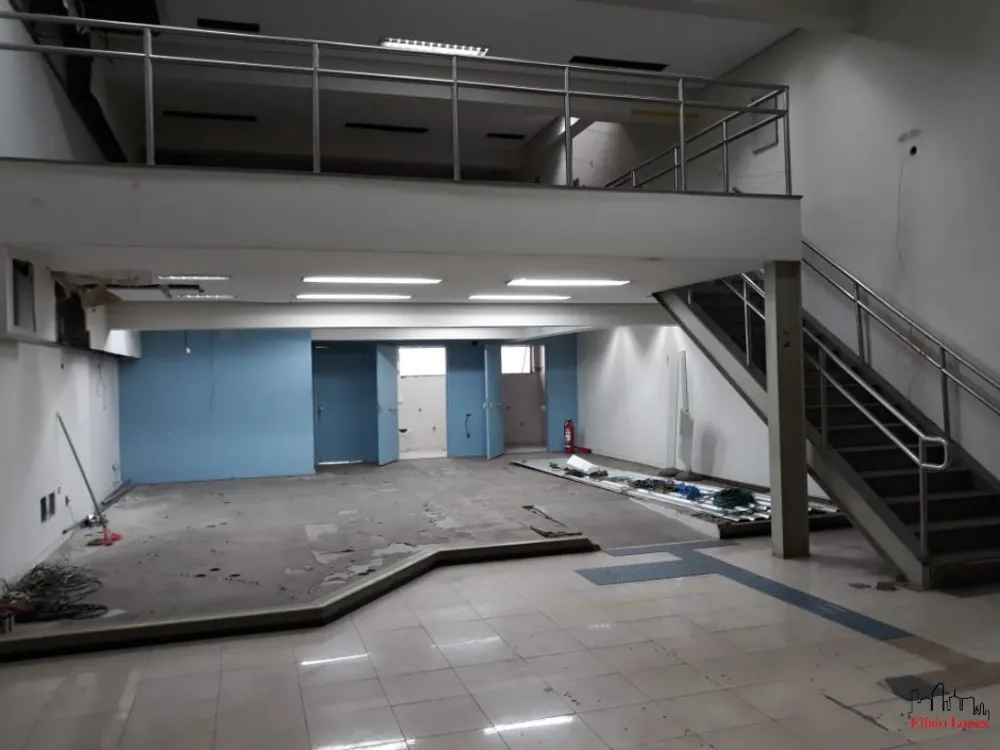 Prédio Inteiro, 946 m² - Foto 1