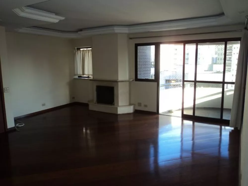 Apartamento à venda com 4 quartos, 165m² - Foto 1