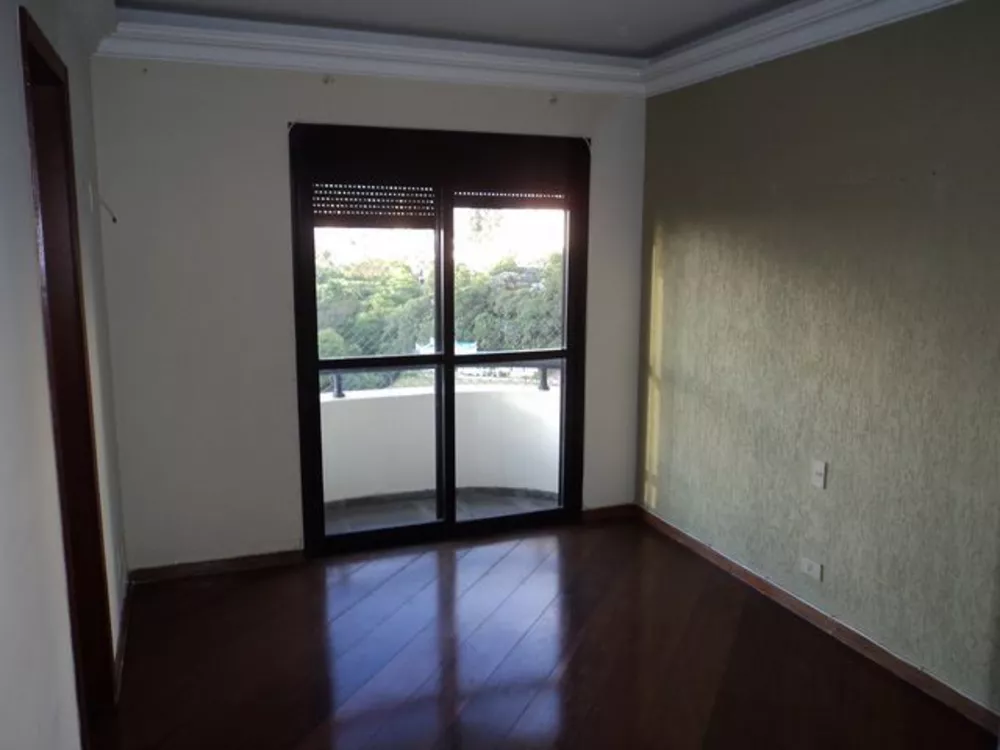 Apartamento à venda com 4 quartos, 165m² - Foto 2