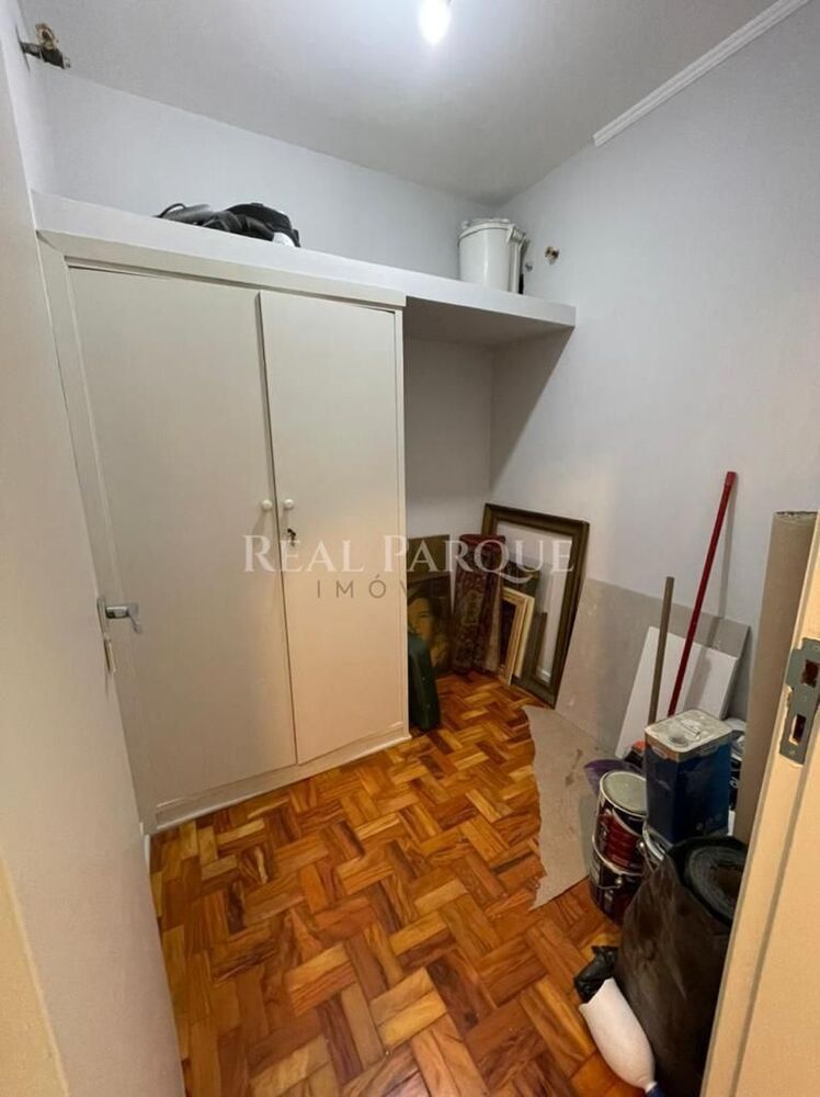 Apartamento à venda com 3 quartos, 135m² - Foto 27