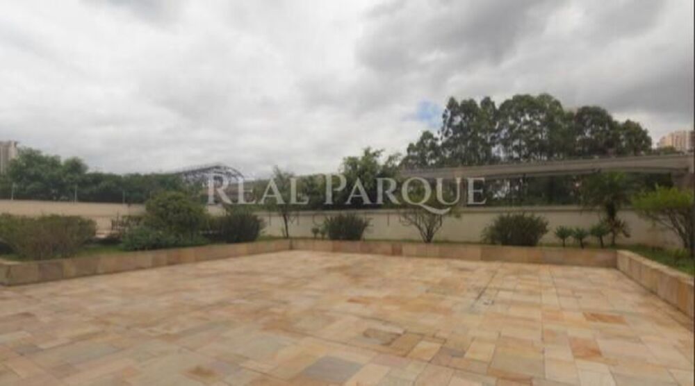 Apartamento à venda com 3 quartos, 135m² - Foto 13