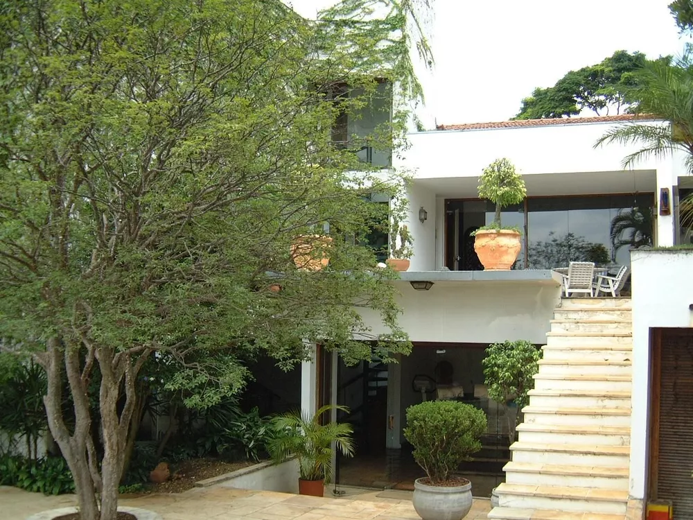 Casa à venda com 3 quartos, 350m² - Foto 1