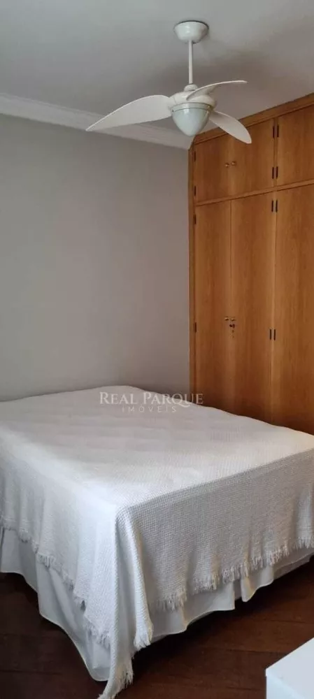 Apartamento à venda com 3 quartos, 212m² - Foto 16