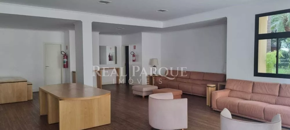 Apartamento à venda com 3 quartos, 212m² - Foto 28