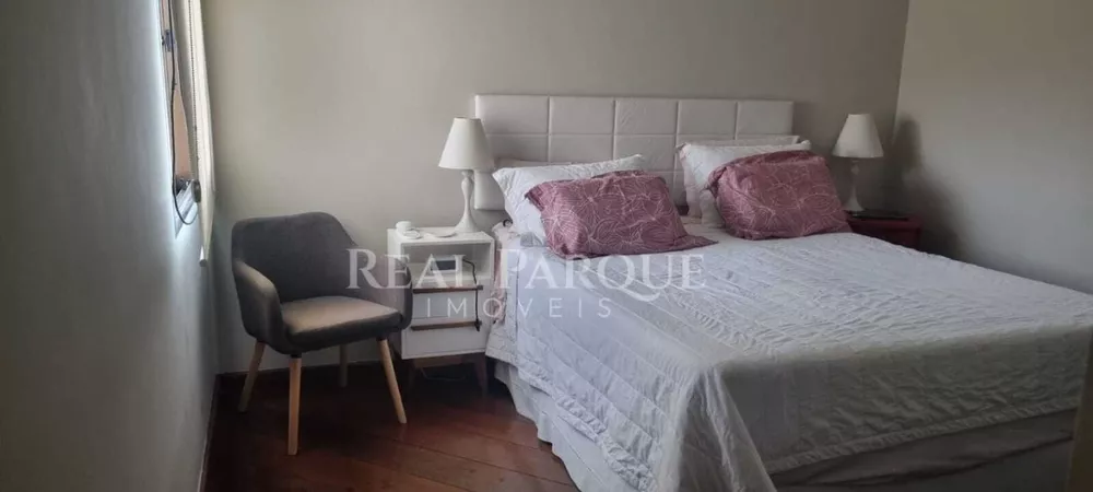 Apartamento à venda com 3 quartos, 212m² - Foto 12