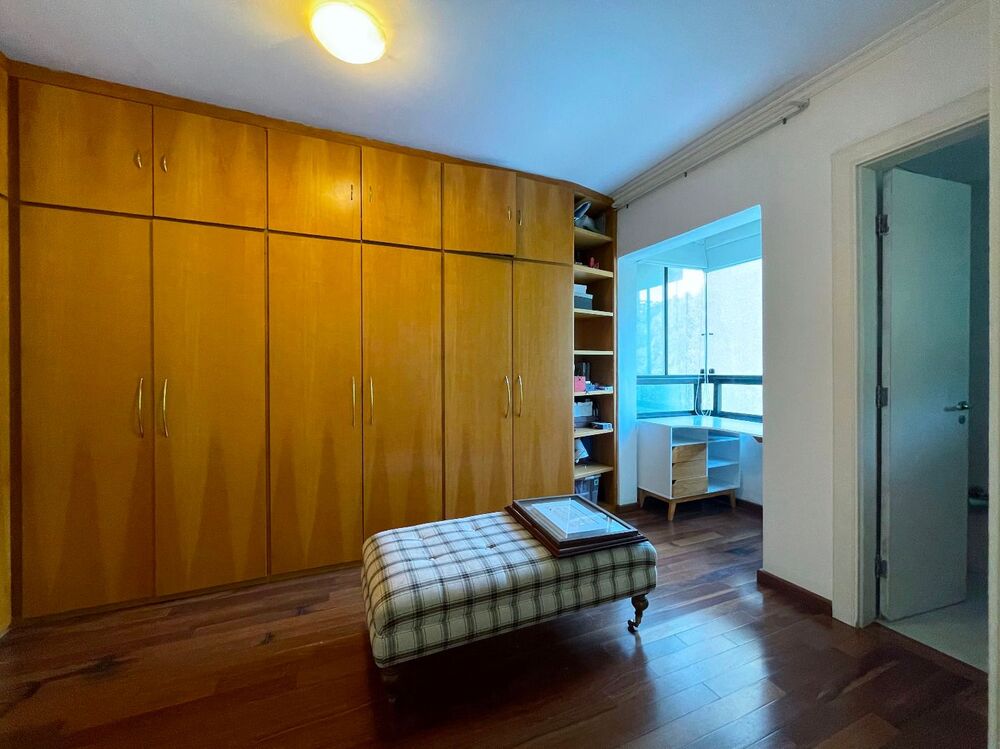 Apartamento, 3 quartos, 230 m² - Foto 9