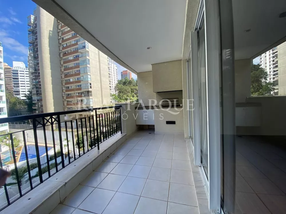 Apartamento à venda com 3 quartos, 129m² - Foto 5