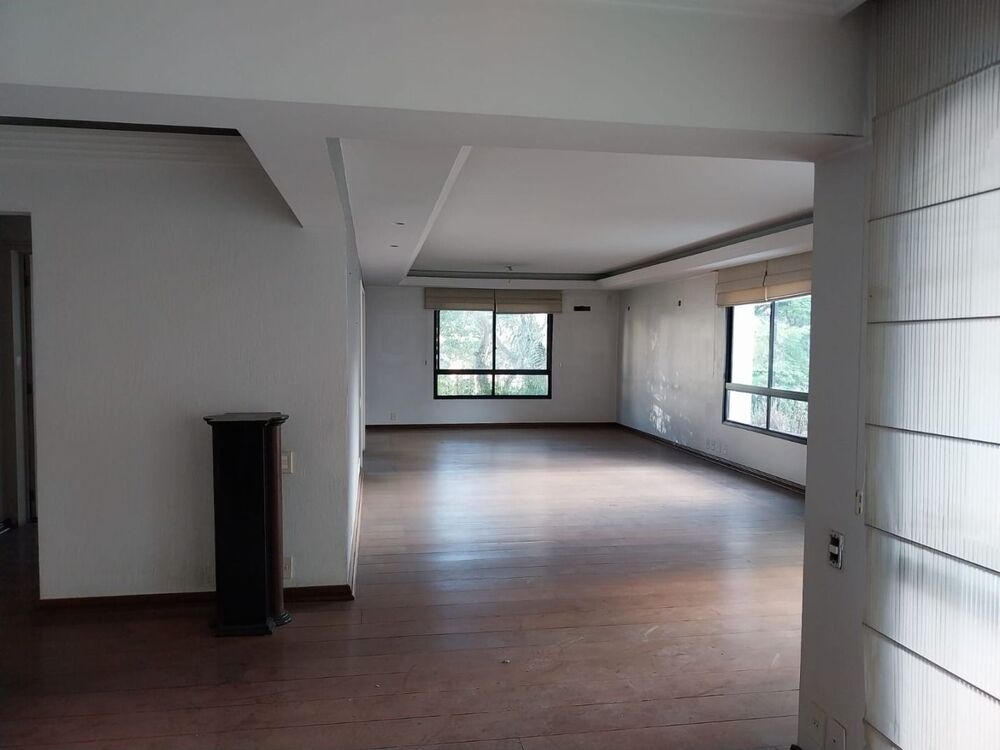Apartamento, 3 quartos, 245 m² - Foto 1
