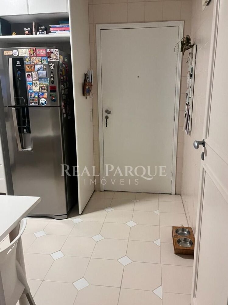 Apartamento, 3 quartos, 121 m² - Foto 3