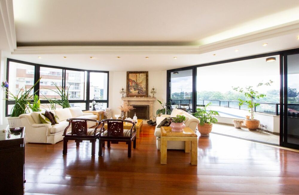 Apartamento, 3 quartos, 380 m² - Foto 1