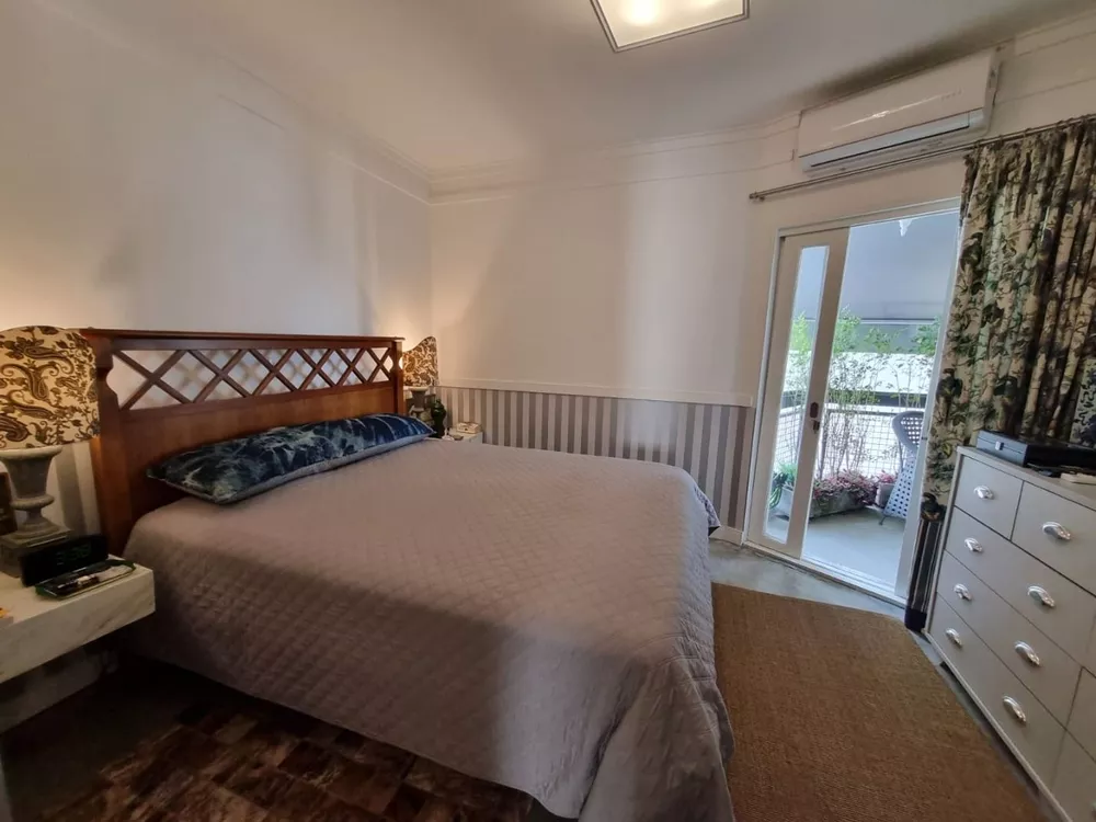 Apartamento à venda com 2 quartos, 110m² - Foto 4