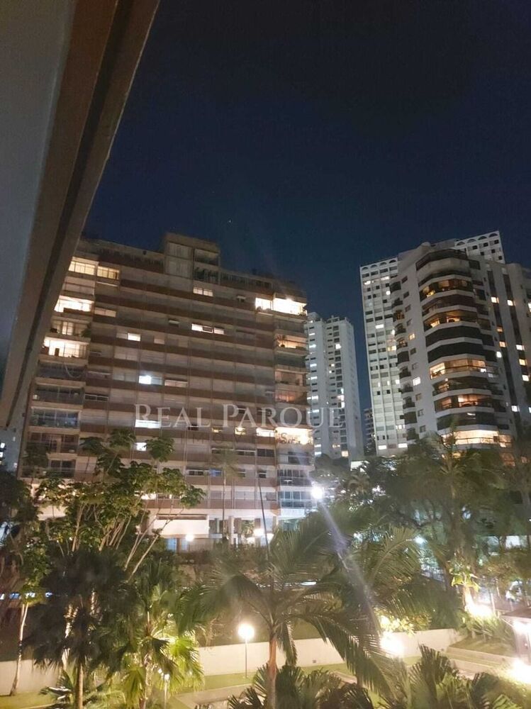 Apartamento, 3 quartos, 170 m² - Foto 2