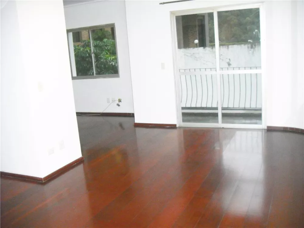 Apartamento à venda e aluguel com 3 quartos, 107m² - Foto 2