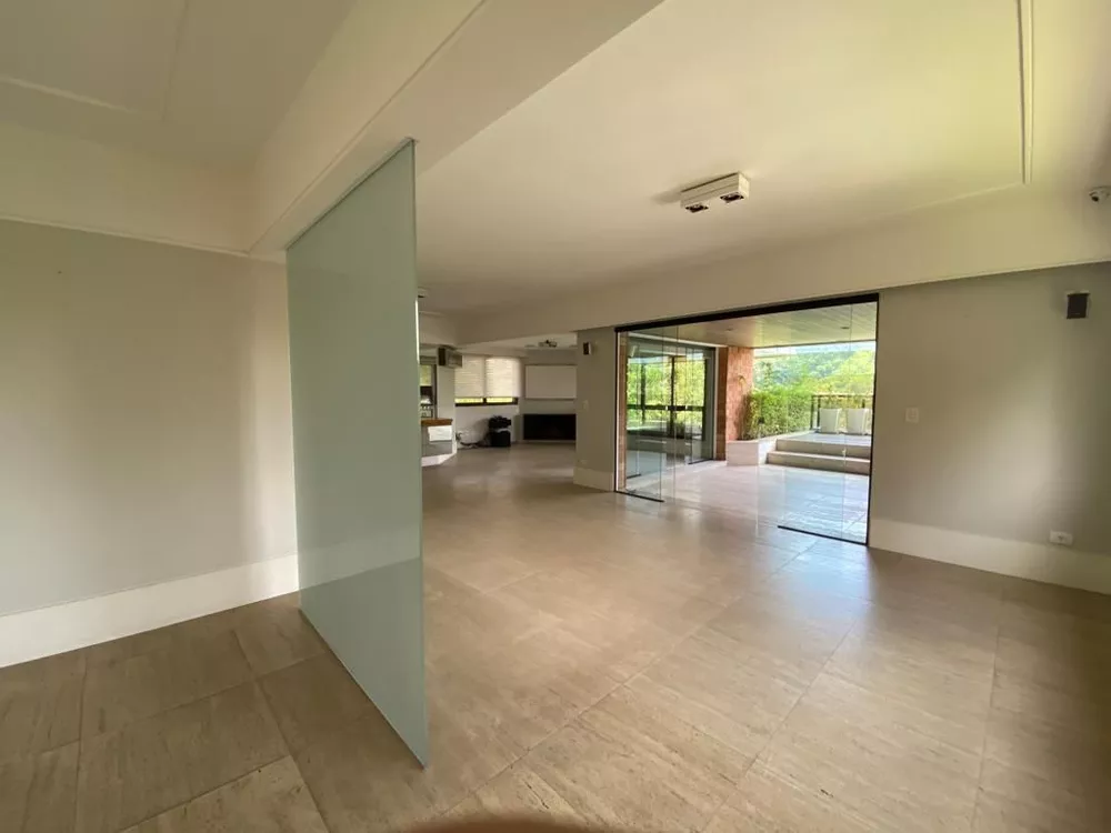 Cobertura à venda com 3 quartos, 257m² - Foto 4