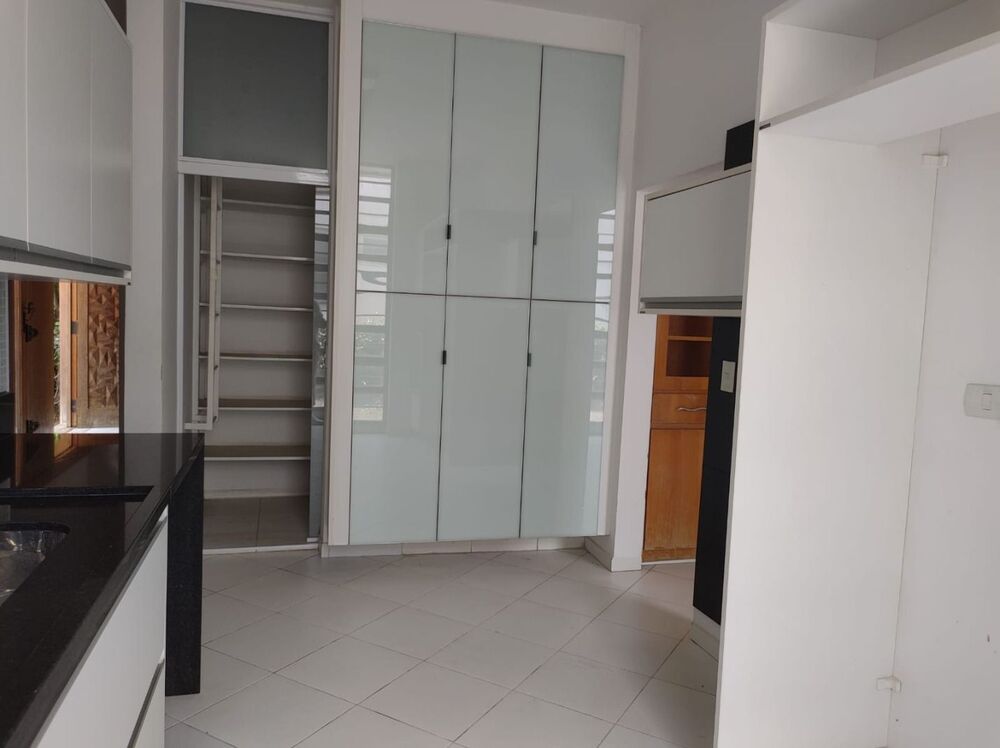 Casa à venda e aluguel com 4 quartos, 900m² - Foto 20