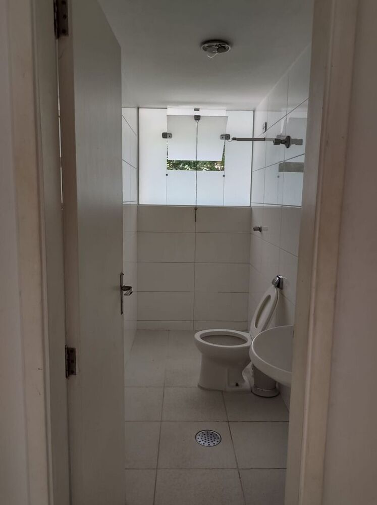 Casa à venda e aluguel com 4 quartos, 900m² - Foto 17