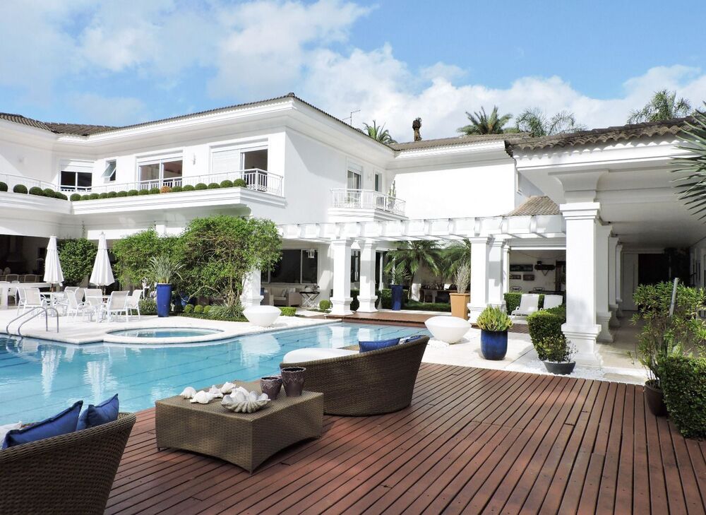 Casa, 10 quartos, 1326 m² - Foto 1