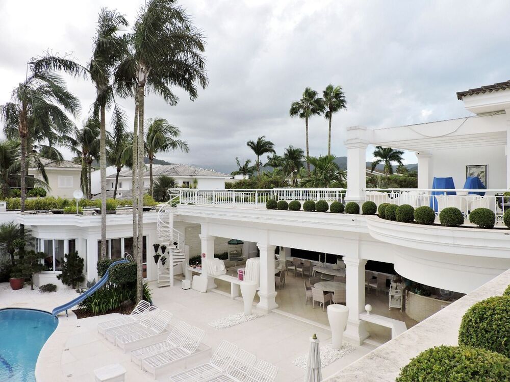 Casa, 10 quartos, 1326 m² - Foto 4