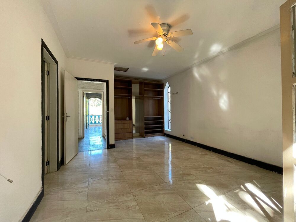 Casa, 4 quartos, 330 m² - Foto 9