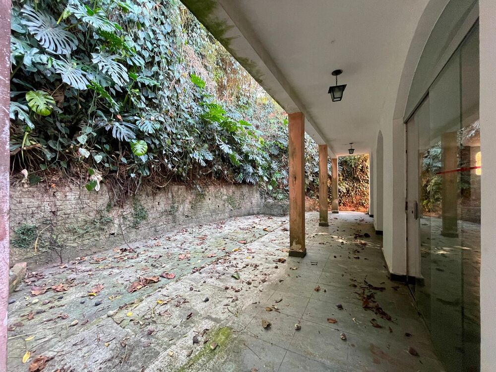 Casa, 4 quartos, 330 m² - Foto 4
