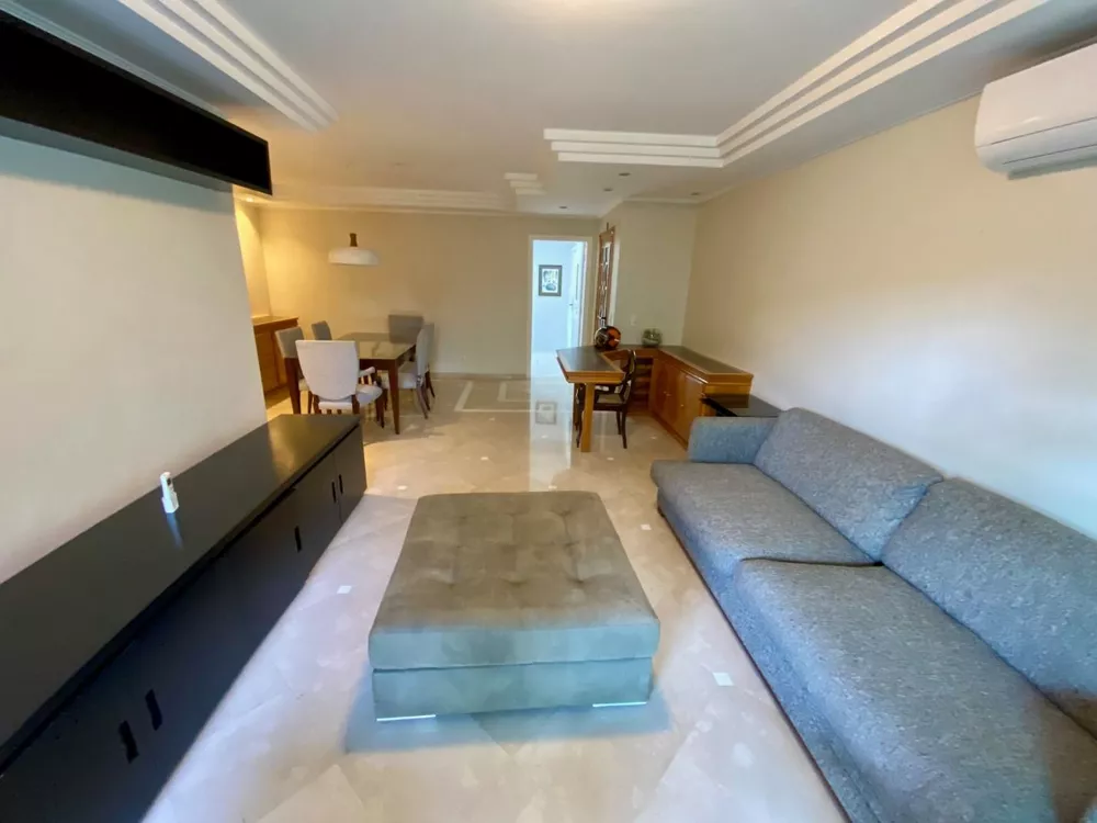 Apartamento à venda com 4 quartos, 155m² - Foto 2