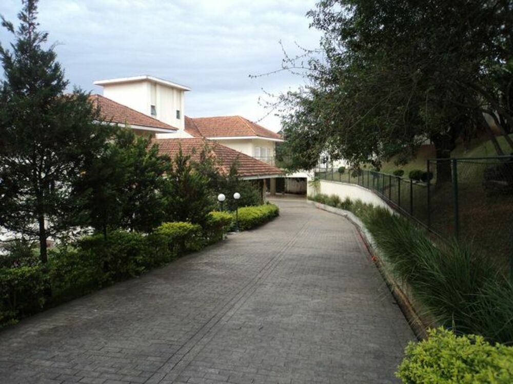 Casa, 5 quartos, 1400 m² - Foto 1
