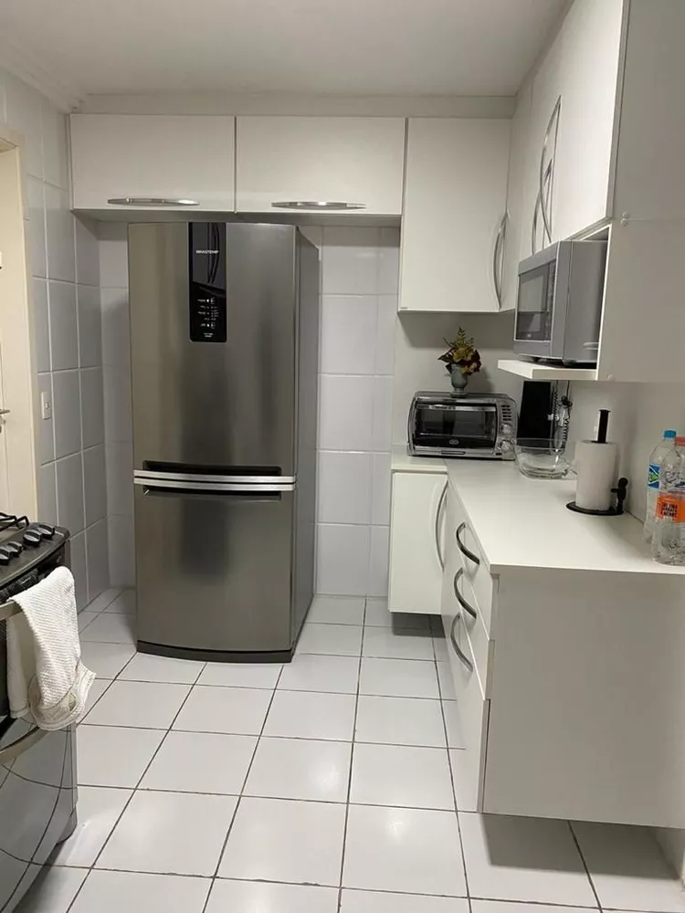 Apartamento à venda com 3 quartos, 206m² - Foto 19