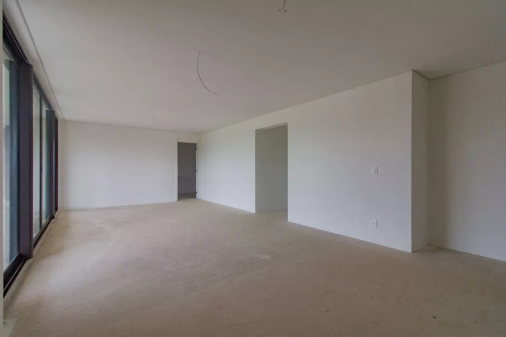 Apartamento à venda com 3 quartos, 195m² - Foto 3