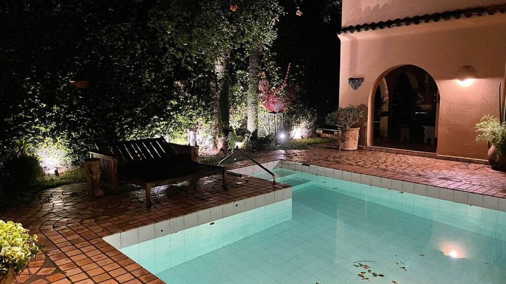 Casa à venda com 4 quartos, 600m² - Foto 8