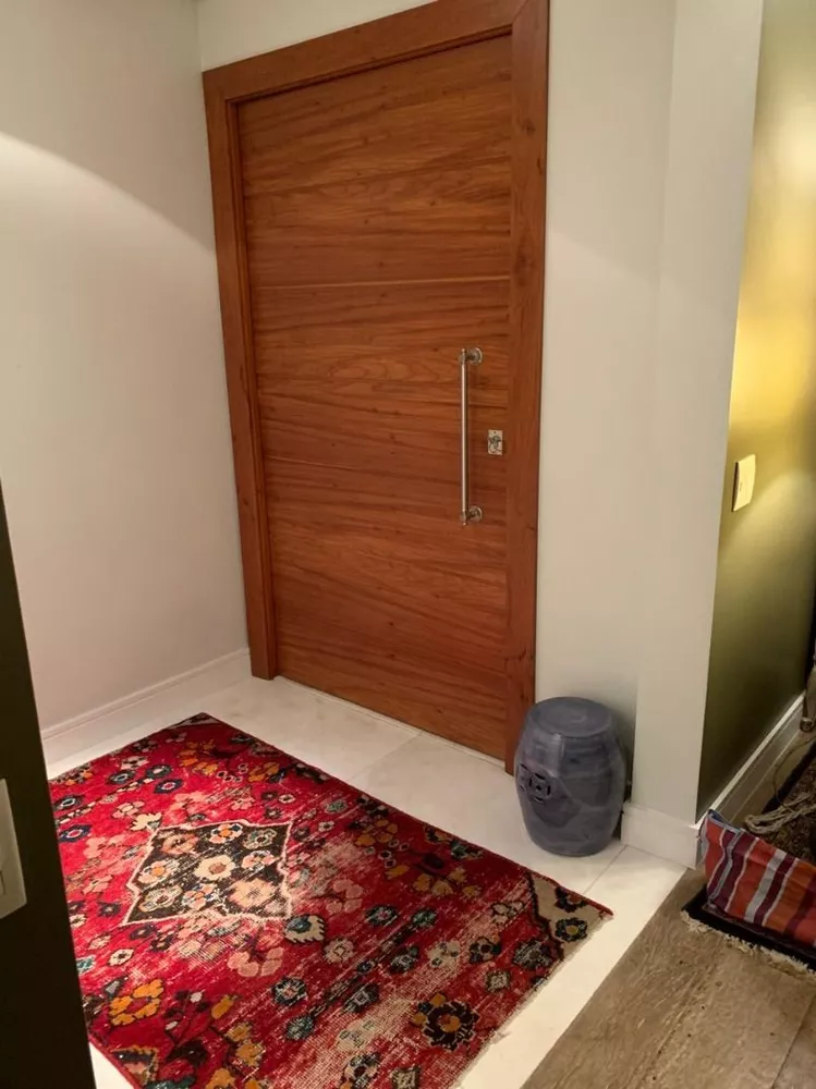 Apartamento para alugar com 3 quartos, 181m² - Foto 3