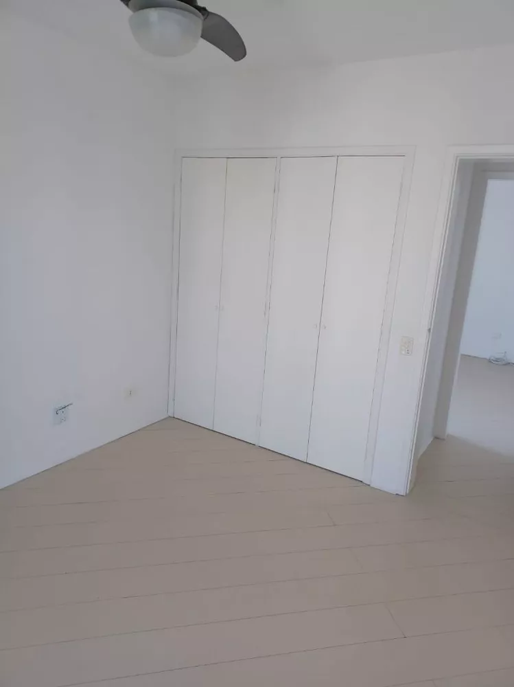 Apartamento para alugar com 2 quartos, 120m² - Foto 4