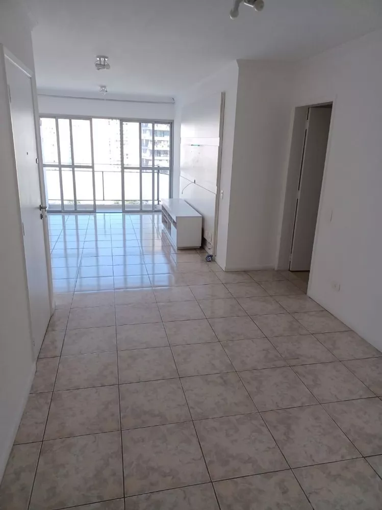 Apartamento para alugar com 2 quartos, 120m² - Foto 1