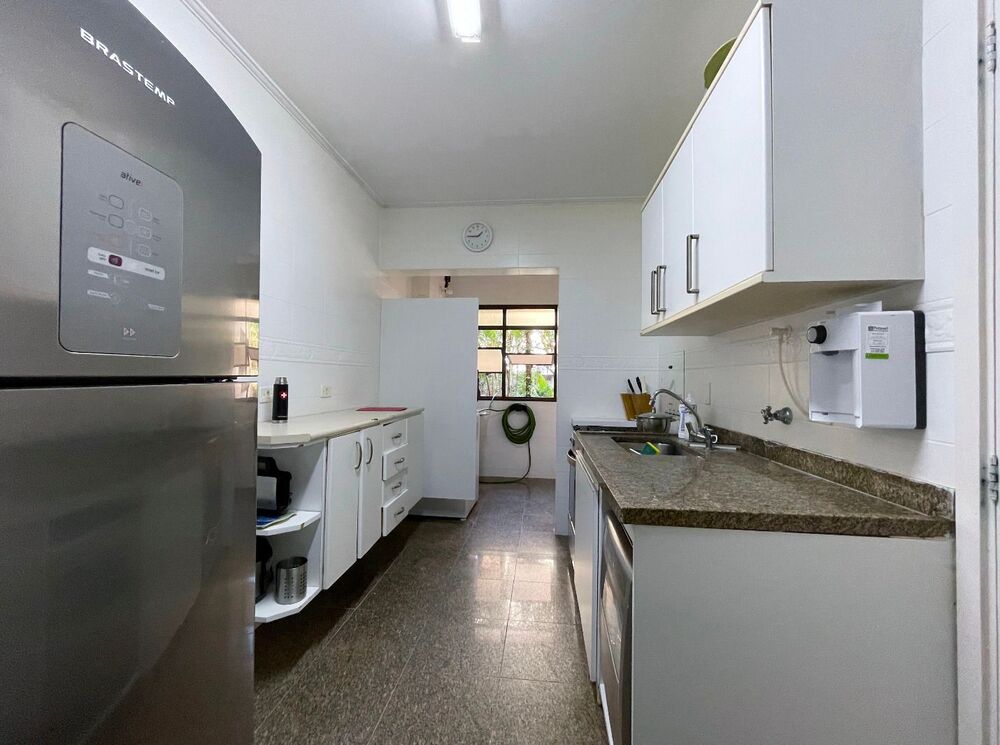 Apartamento à venda com 3 quartos, 131m² - Foto 13