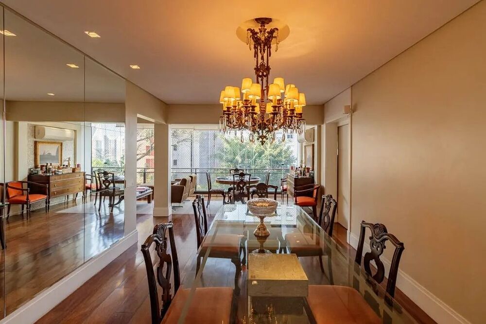 Apartamento, 4 quartos, 275 m² - Foto 1