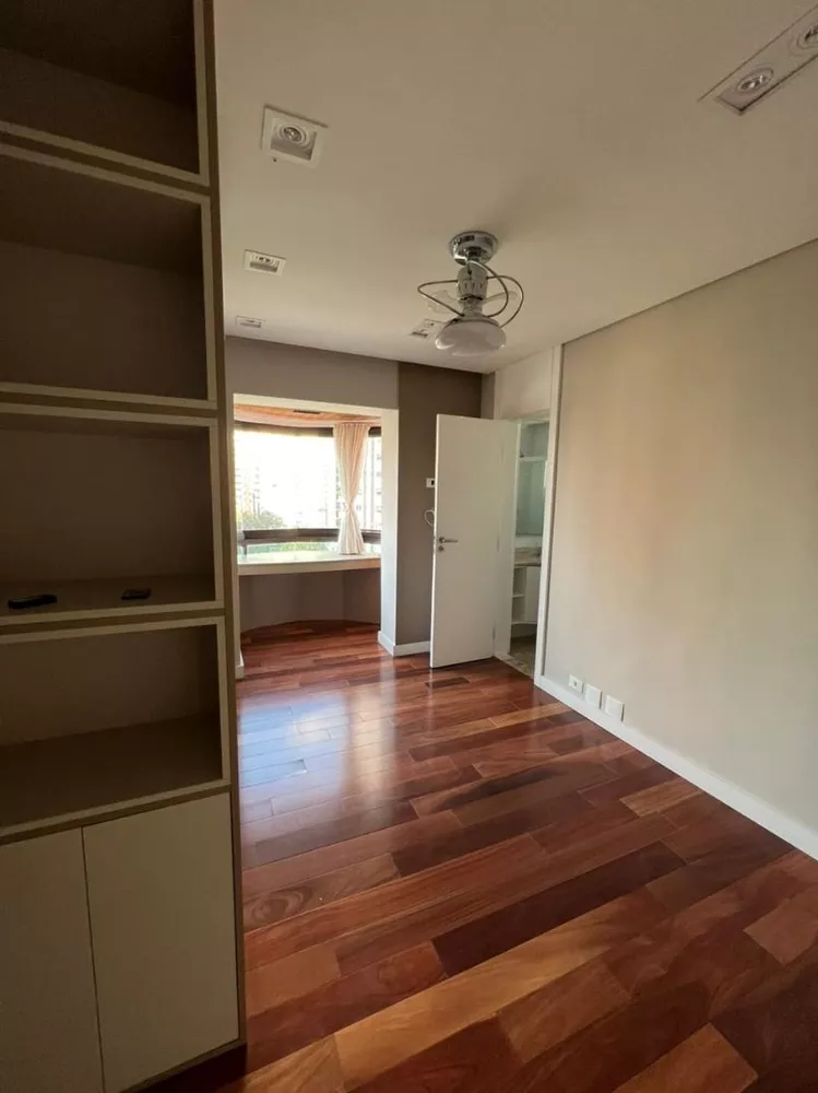 Apartamento, 4 quartos, 250 m² - Foto 12
