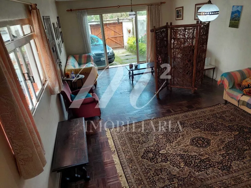 Casa à venda com 3 quartos, 160m² - Foto 1