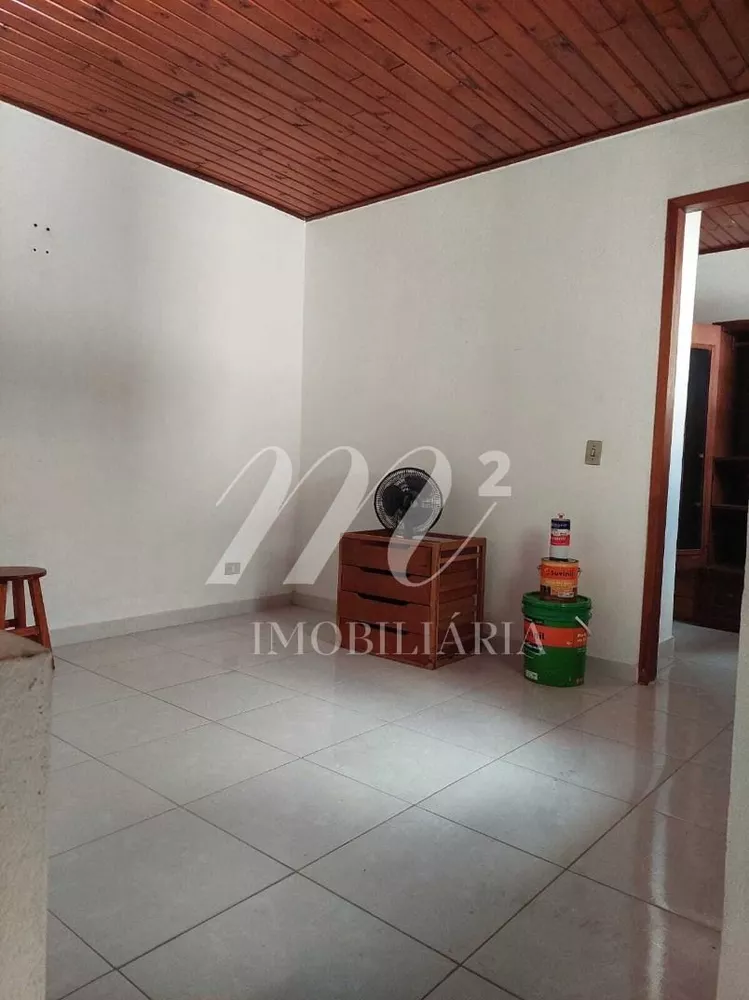 Casa à venda com 3 quartos, 160m² - Foto 8