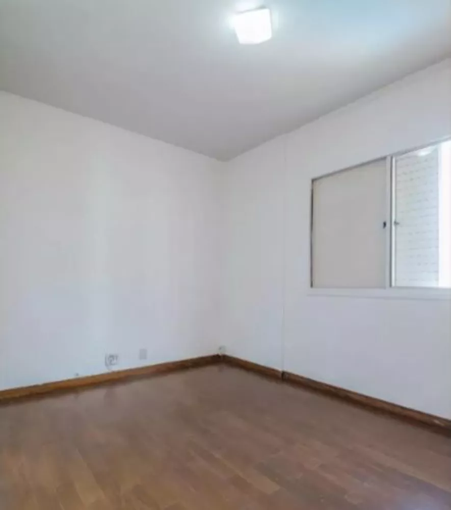 Apartamento à venda com 3 quartos, 75m² - Foto 3