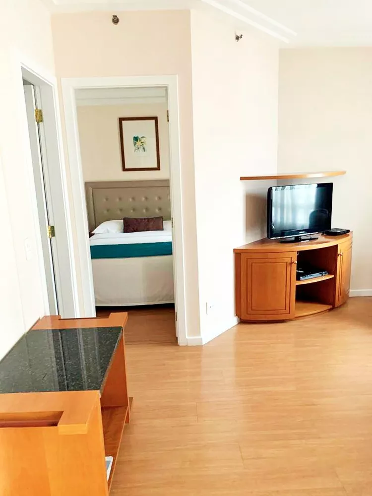 Apartamento para alugar com 3 quartos, 80m² - Foto 2