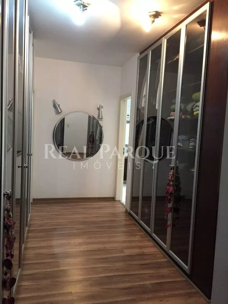 Casa, 3 quartos, 237 m² - Foto 11