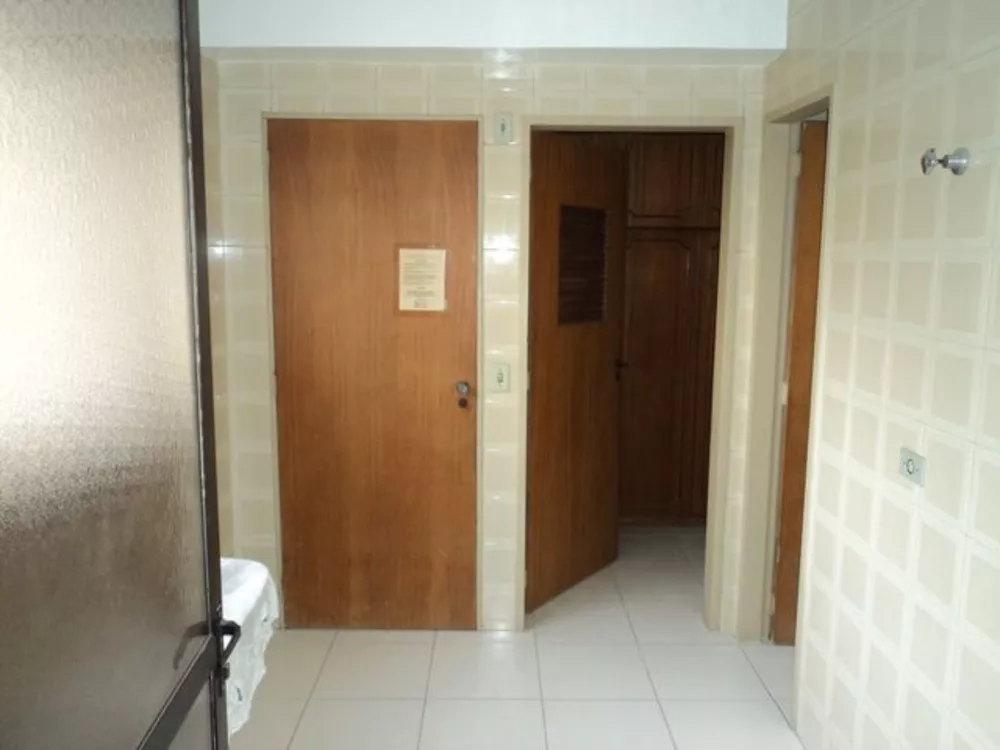 Apartamento à venda com 4 quartos, 140m² - Foto 5