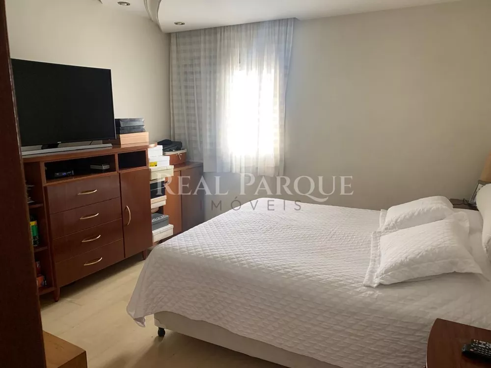Apartamento, 4 quartos, 211 m² - Foto 12