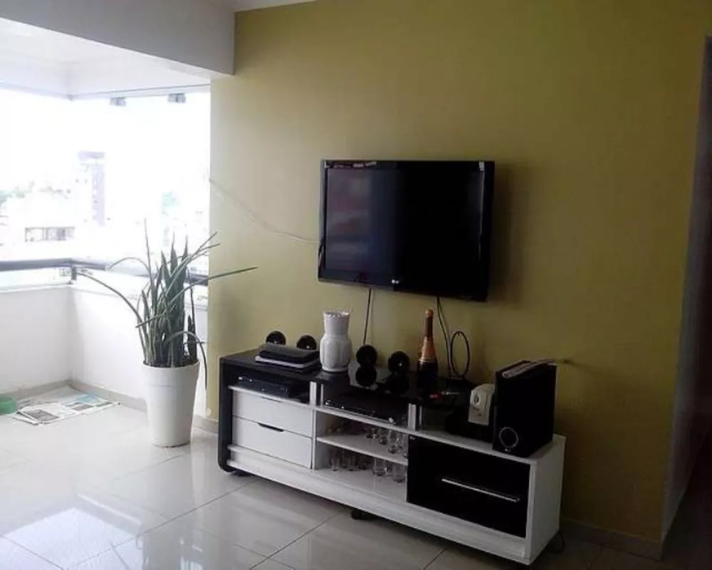 Apartamento à venda com 3 quartos, 92m² - Foto 1