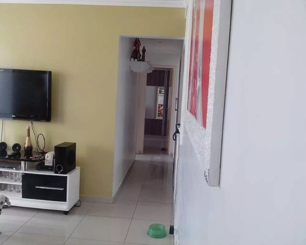 Apartamento à venda com 3 quartos, 92m² - Foto 2