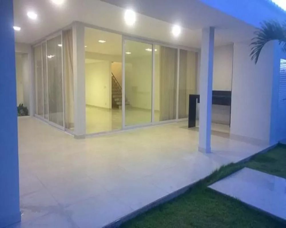 Casa para alugar com 4 quartos, 900m² - Foto 4