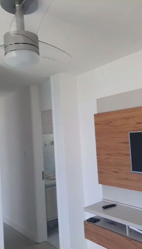 Apartamento para alugar com 3 quartos, 75m² - Foto 2