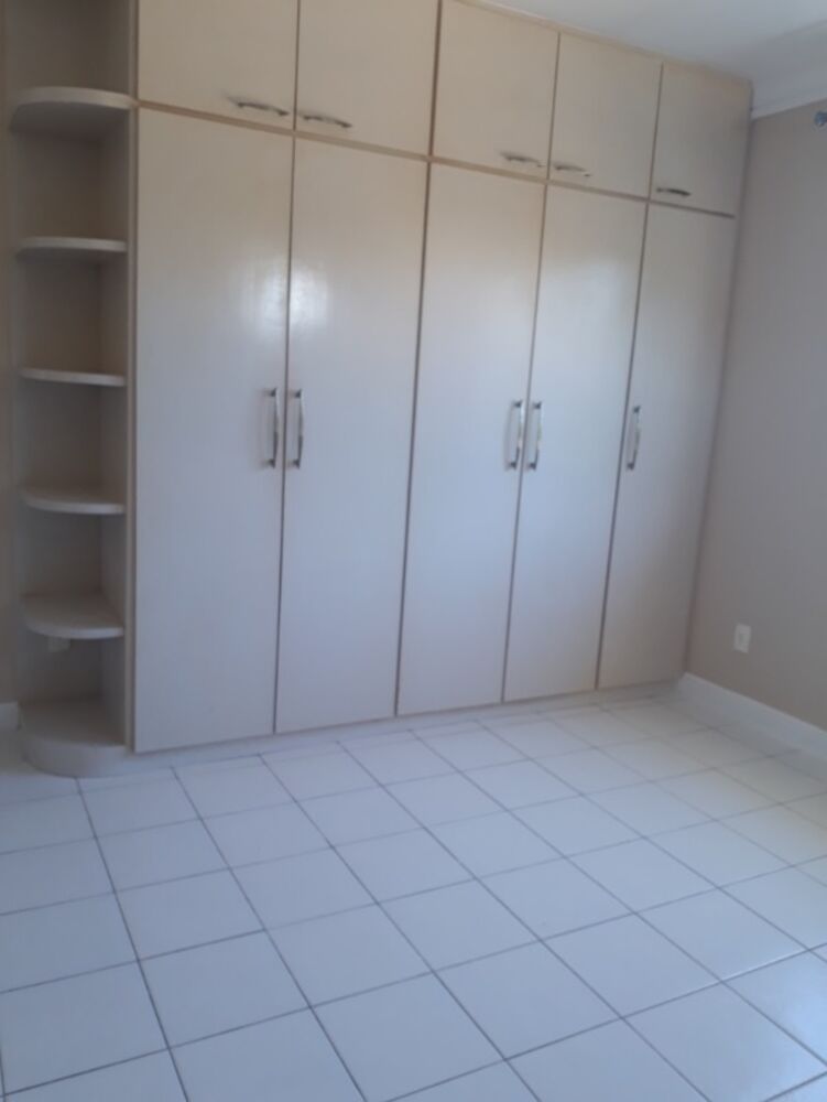 Casa para alugar com 4 quartos - Foto 4