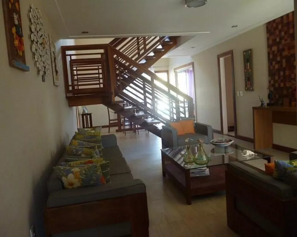 Casa para alugar com 4 quartos, 290m² - Foto 7