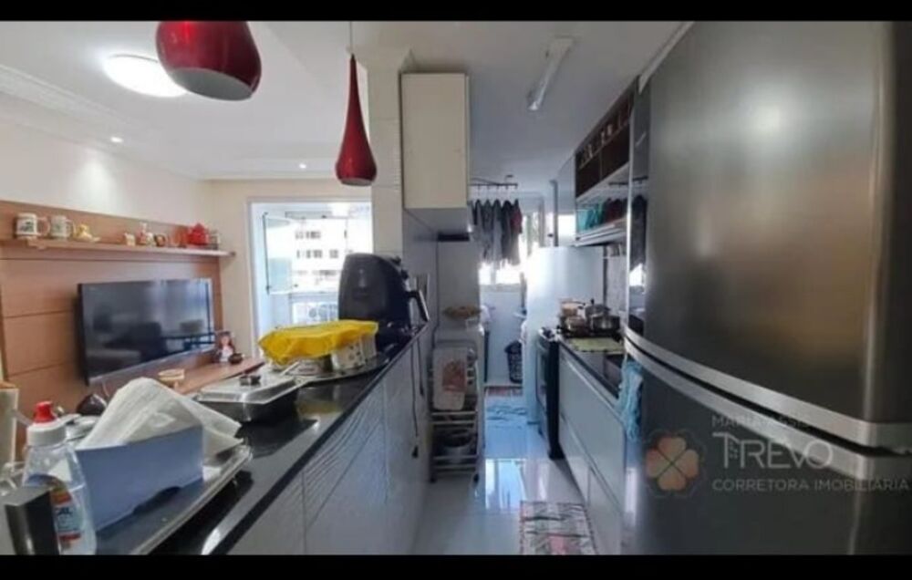 Apartamento à venda com 2 quartos, 68m² - Foto 1